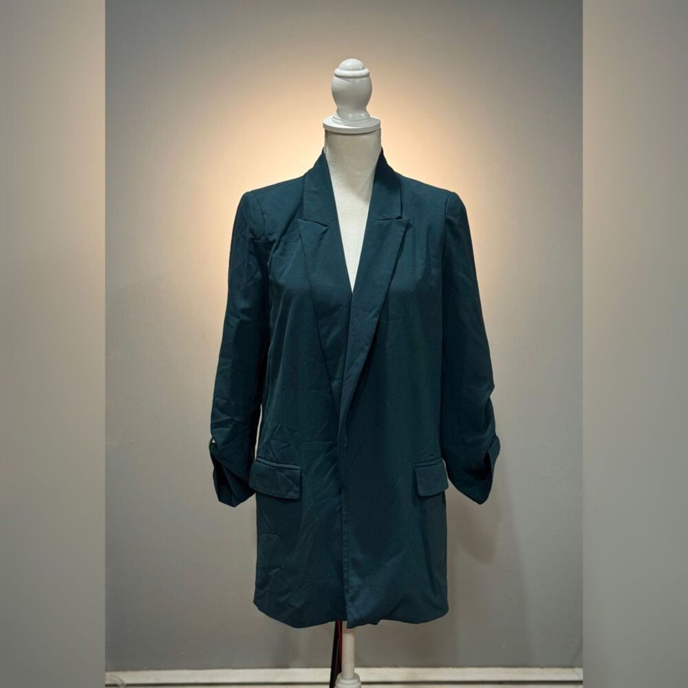 Blue Nicole Miller Longer Length Open Blazer Size M EUC